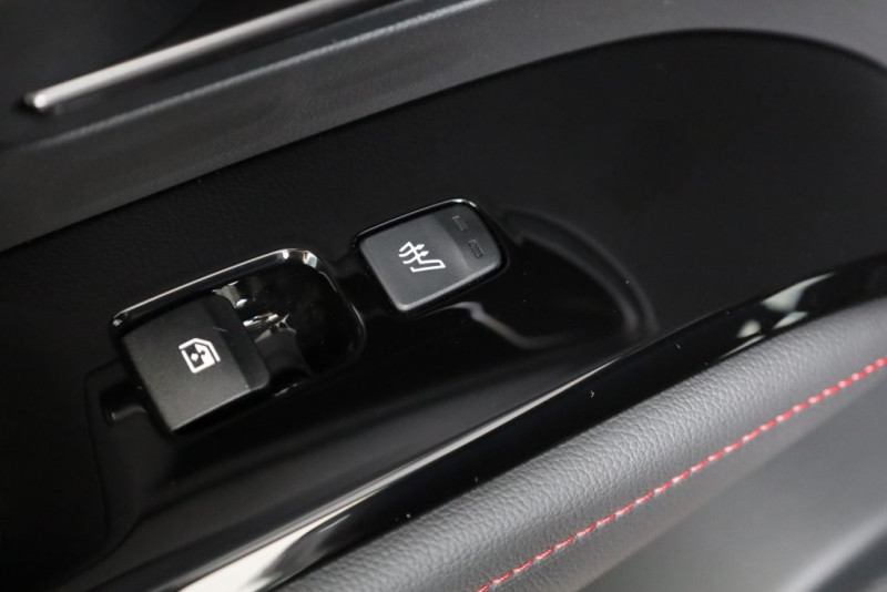 Tucson NX4 N-Line 1,6 T-GDi PHEV 4WD AT t1pl0-O2 - 8