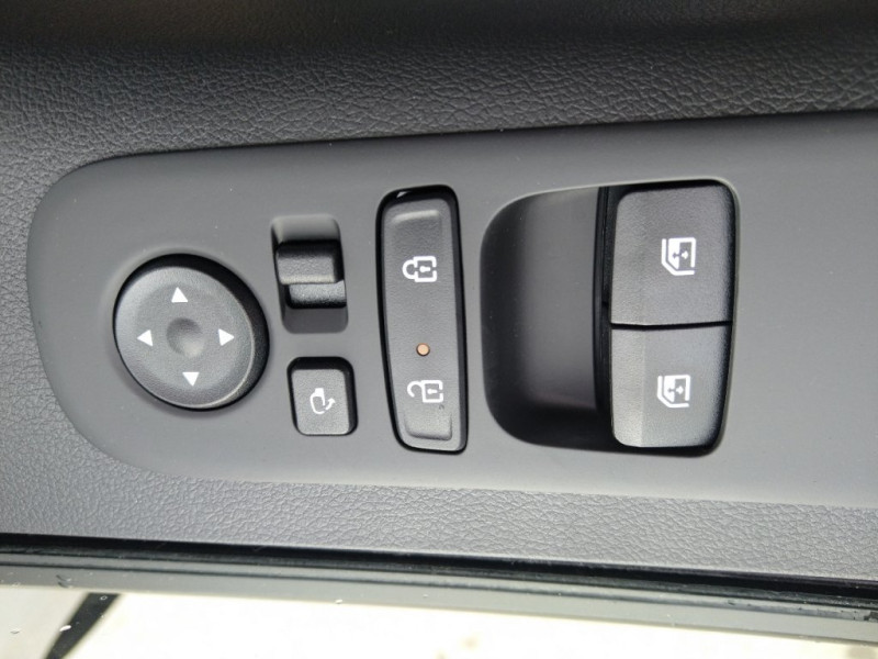 STARIA Bus HEV Prestige Line 1.6 T-GDi HEV - 8