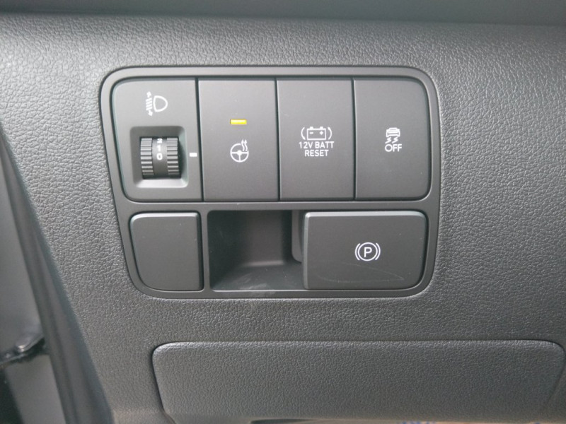 STARIA Bus HEV Prestige Line 1.6 T-GDi HEV - 9