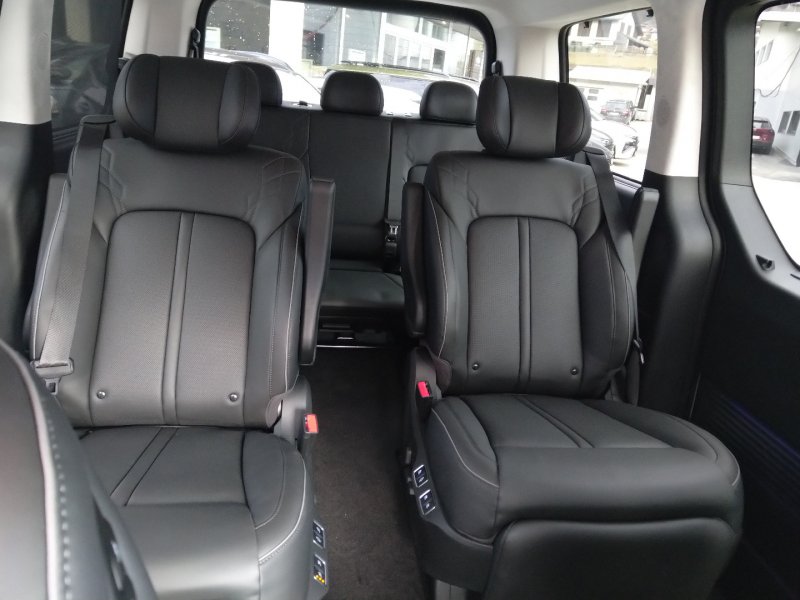 STARIA Bus HEV Prestige Line 1.6 T-GDi HEV - 28