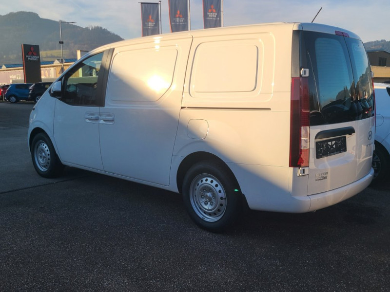 STARIA Van HEV Kastenwagen 1.6 T-GDi HEV l5hv1-P3 - 1