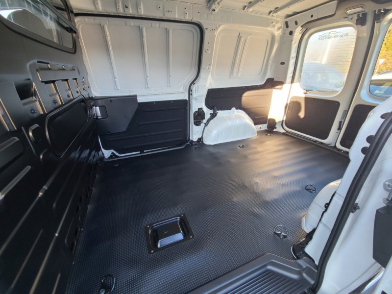 STARIA Van HEV Kastenwagen 1.6 T-GDi HEV l5hv1-P3 - 5