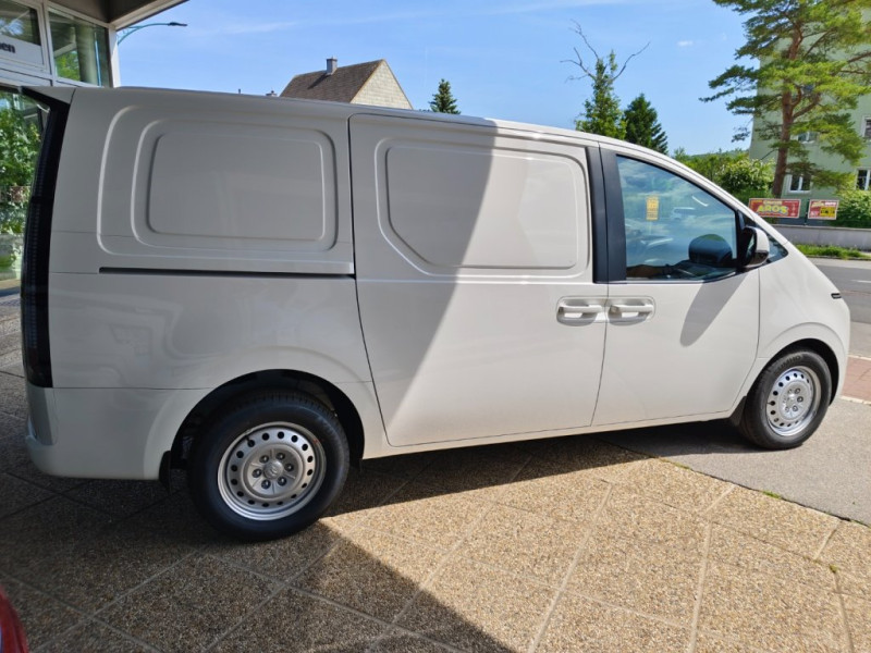 STARIA Van HEV Kastenwagen 1.6 T-GDi HEV l5hv1-P3 - 3