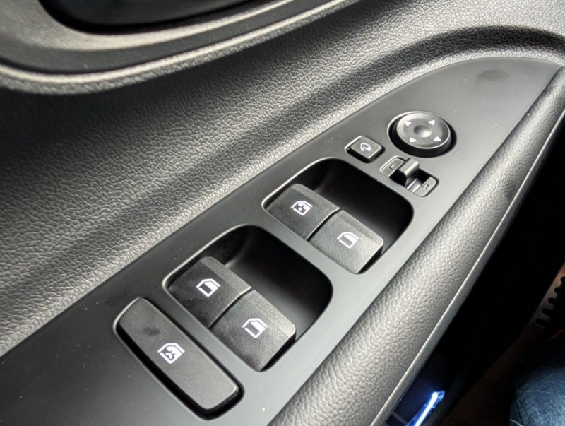 Bayon GO Plus 1.0 T-GDI DCT y5bu3 - 14