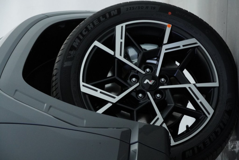 Tucson NX4 N Line 1,6 T-GDi HEV 4WD AT t5hl1-PP1-O - 6