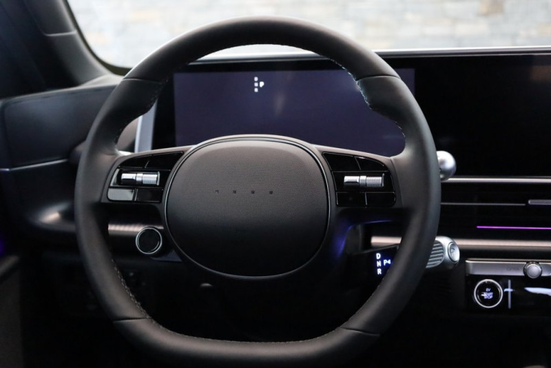 IONIQ 6 TOP LINE 77,4 kWh 4WD i65t2 - 8