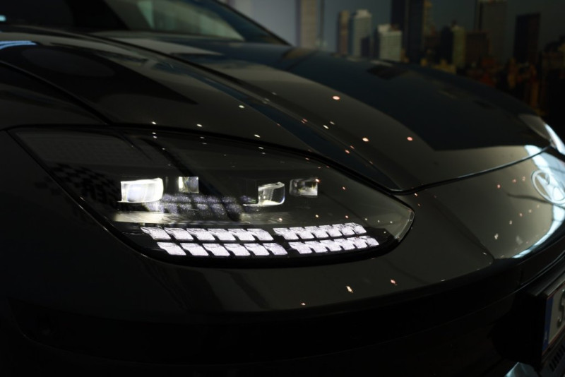 IONIQ 6 TOP LINE 77,4 kWh 4WD i65t2 - 16