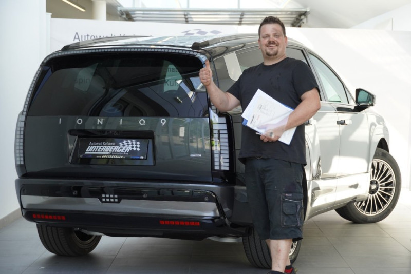 IONIQ 9 Calligraphy 110 kWh 4WD 96c71-O1/2 - 6