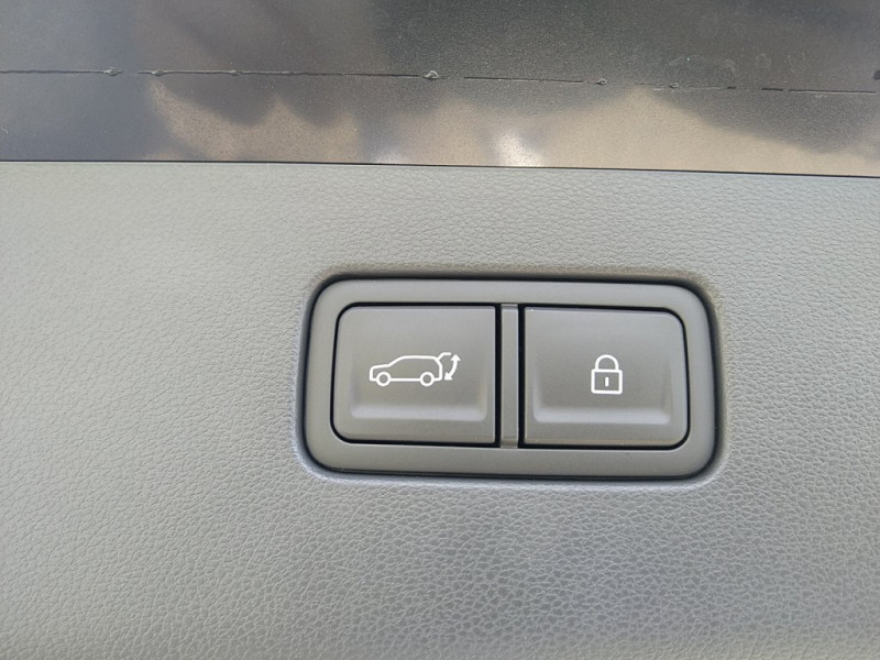 IONIQ 9 Calligraphy 110 kWh 4WD WÄRMEPUMPE - 11