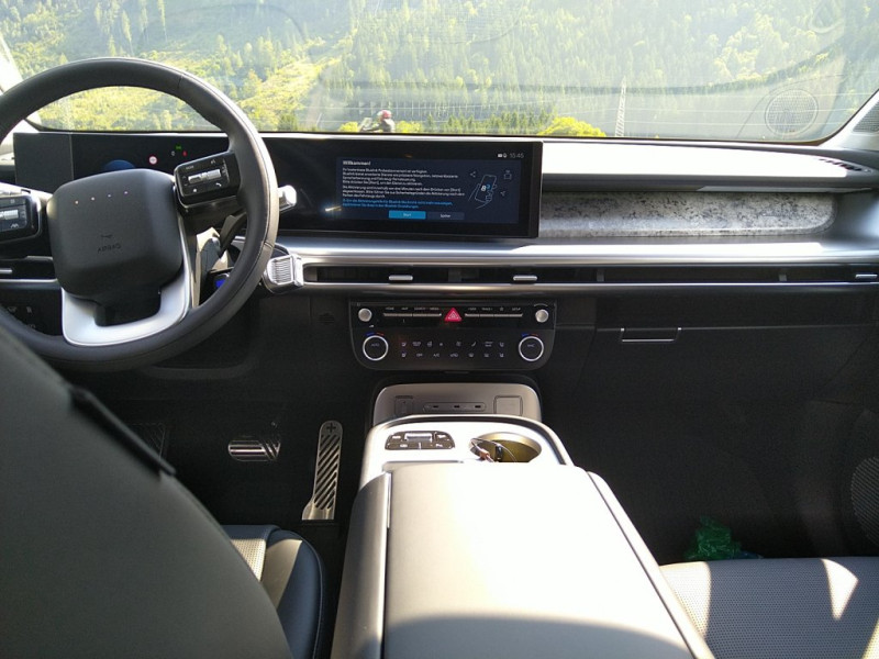 IONIQ 9 Calligraphy 110 kWh 4WD WÄRMEPUMPE - 15