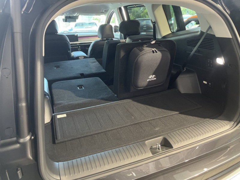 IONIQ 9 Prestige Line 110 kWh 4WD 96p72-O2 - 17