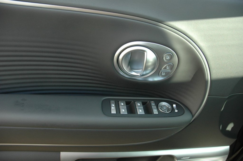 IONIQ 9 Prestige Line 110 kWh 4WD 96p72-O2 - 12