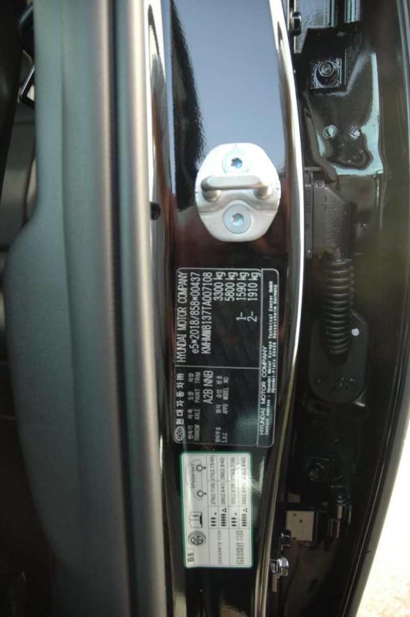 IONIQ 9 Prestige Line 110 kWh 4WD 96p72-O2 - 14