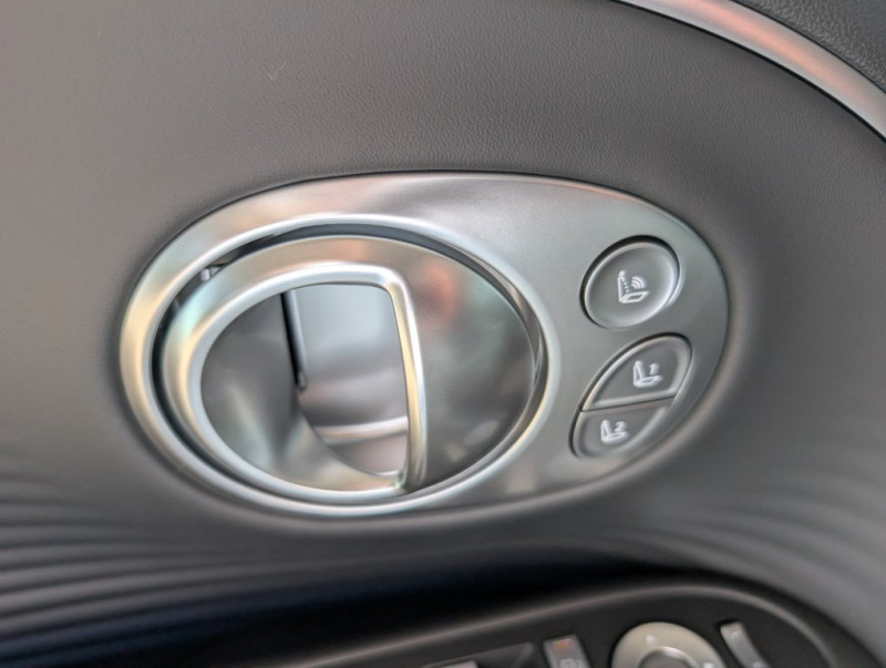 IONIQ 9 Prestige Line 110 kWh 2WD 96p71-O2 - 15