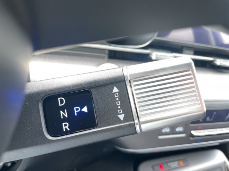 Kona (SX2) GO Plus 1.6 T-GDI 2WD DCT k5bu2 - 18