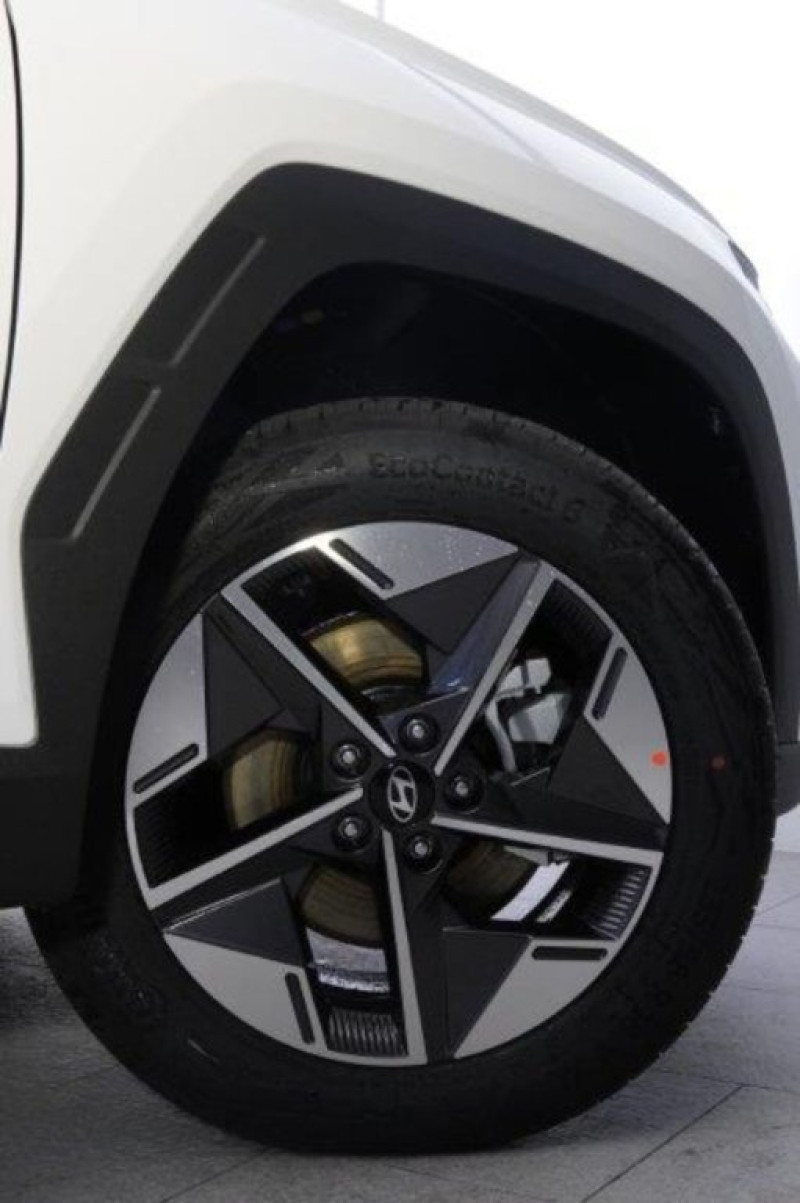 Tucson NX4 GO Plus 1,6 T-GDi HEV 4WD AT t5hu2 - 2