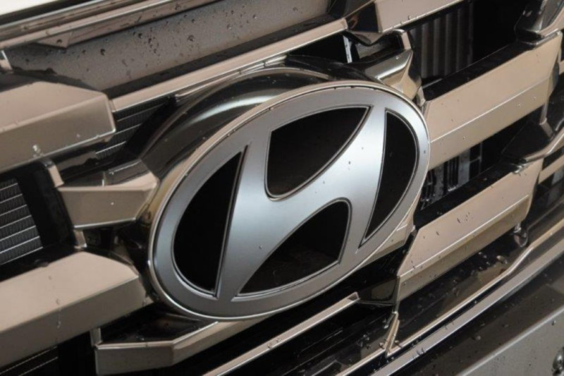 Tucson NX4 GO Plus 1,6 T-GDi HEV 4WD AT t5hu2 - 3