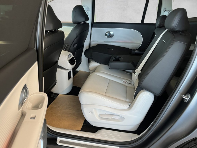 IONIQ 9 Prestige Line 110 kWh 4WD 96p72-O1/2 - 14