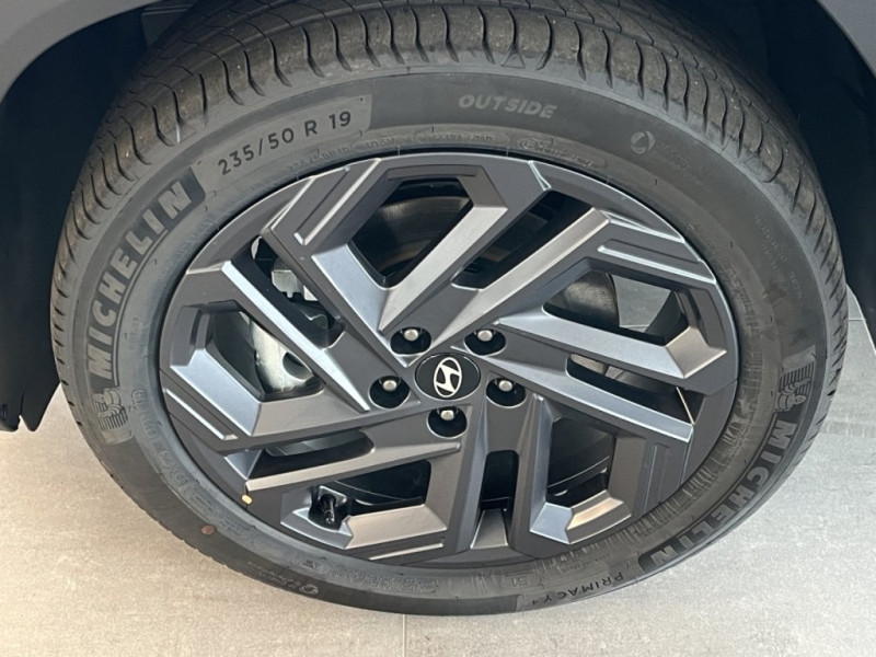 Tucson NX4 20th Anniversary 1,6 T-GDi HEV 4WD AT t5ha2 - 5