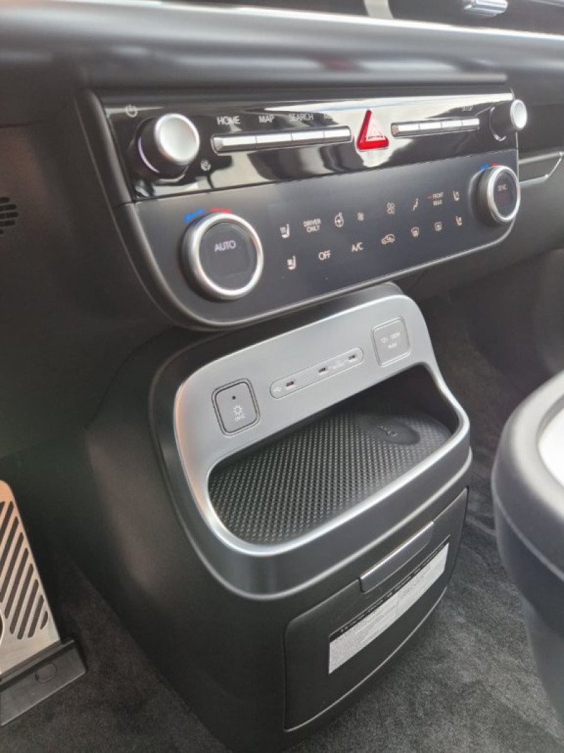 IONIQ 9 Calligraphy 110 kWh 4WD 96c71-O1/2/3 - 16