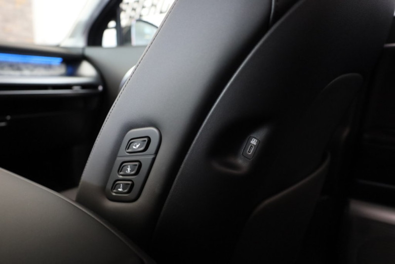 IONIQ 9 Calligraphy 110 kWh 4WD 96c71-O1 - 10