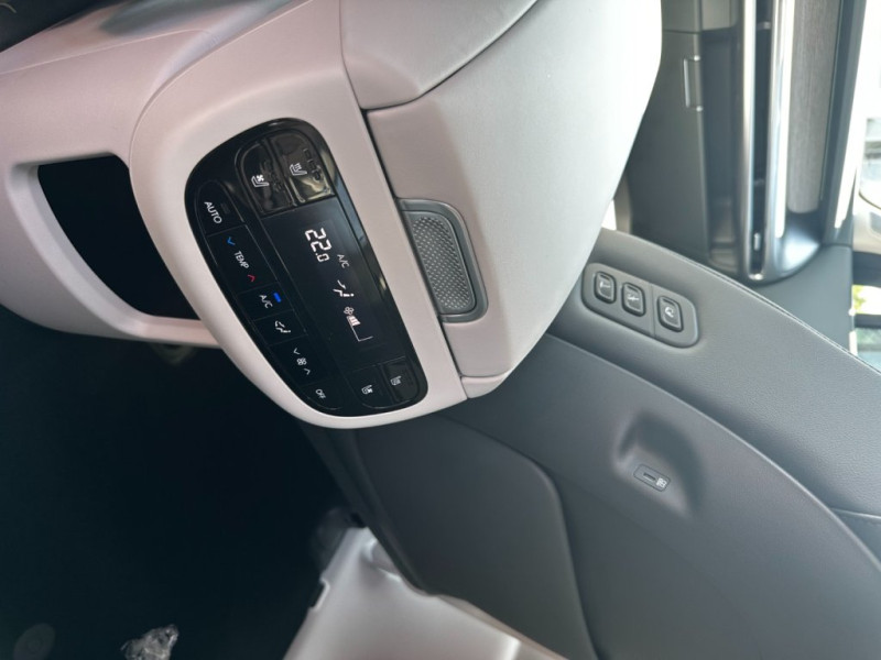 IONIQ 9 Prestige Line 110 kWh 4WD 7 Sitzer - 9