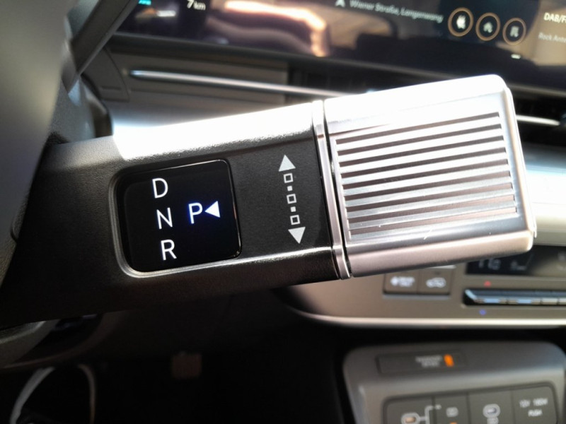 KONA EV (SX2) Smart Line 48,6 kWh k6es1-OO5 - 18