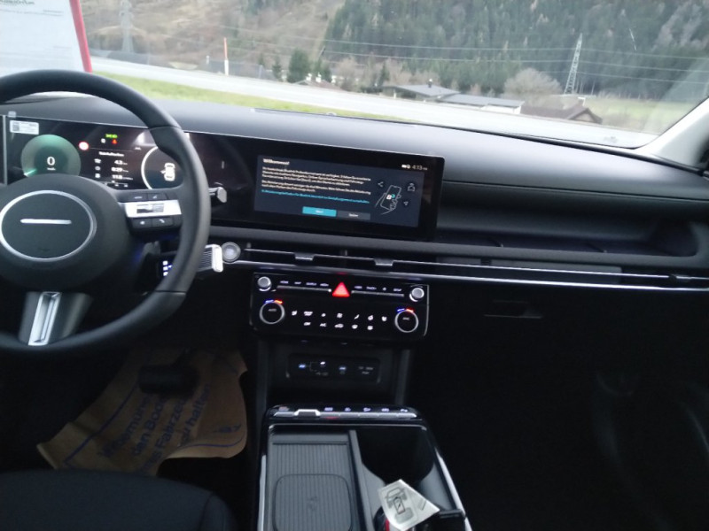 Tucson NX4 GO Plus 1,6 T-GDi PHEV 4WD AT t6pu2-OO1 - 9