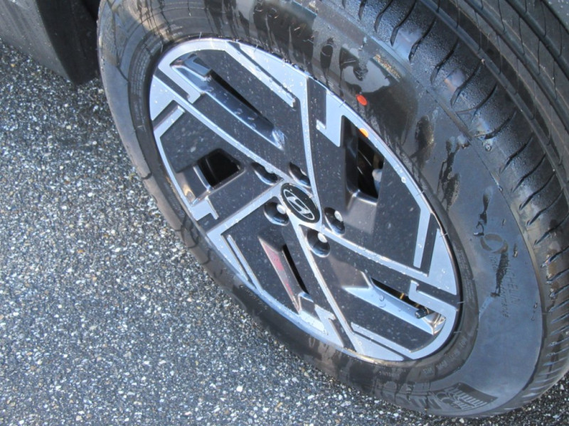 Tucson NX4 Jubile 1,6 T-GDi HEV 4WD AT t6hj2 - 2