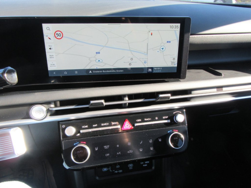 Tucson NX4 Jubile 1,6 T-GDi HEV 4WD AT t6hj2 - 7