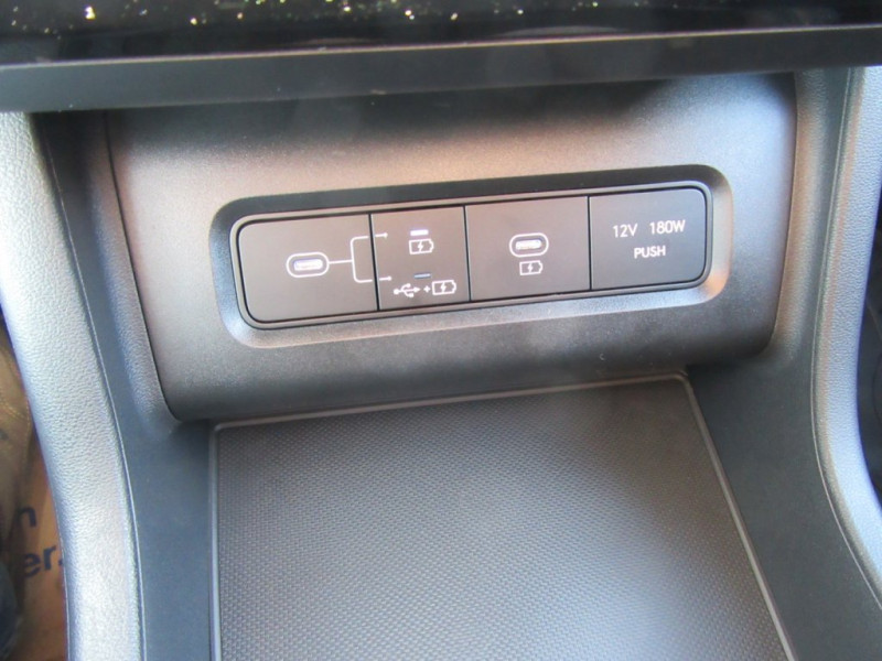 Tucson NX4 Jubile 1,6 T-GDi HEV 4WD AT t6hj2 - 9