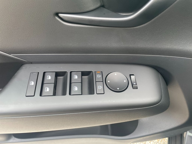 Kona HEV  Smart Line 1.6 GDI 2WD HEV - 16