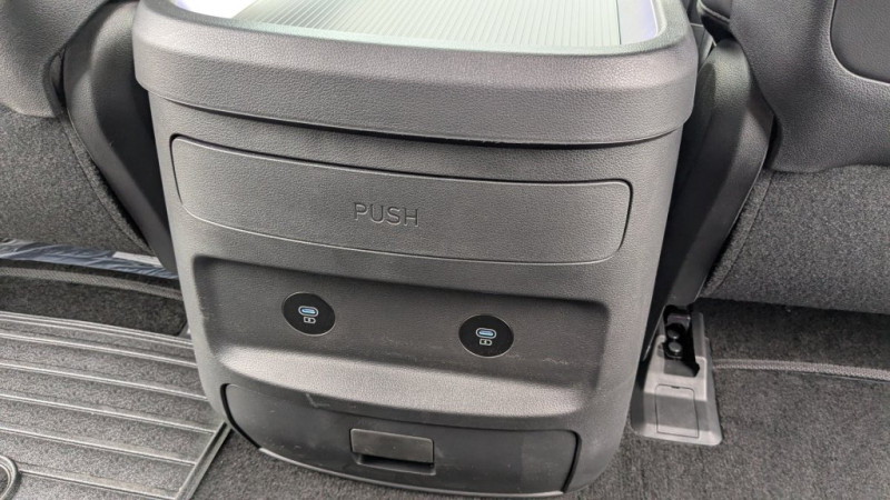 STARIA Bus HEV Prestige Line 1.6 T-GDi HEV m5hp1-P5-O1 - 19