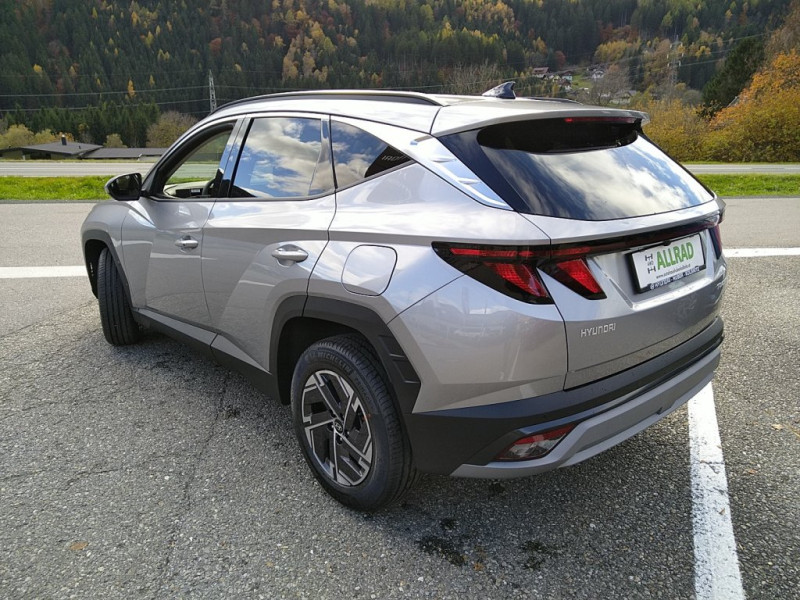 Tucson NX4 Jubile 1,6 T-GDi HEV 4WD AT t6hj2 - 3