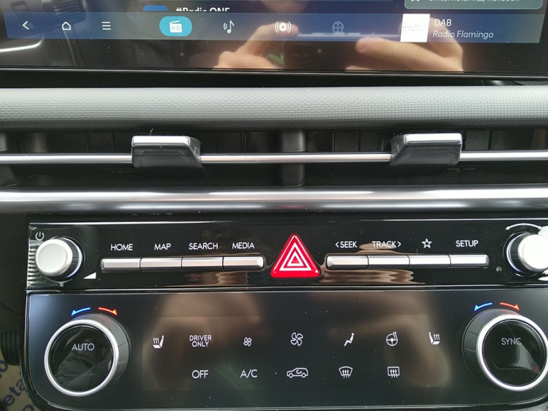 Tucson NX4 Jubile 1,6 T-GDi HEV 4WD AT t6hj2 - 12