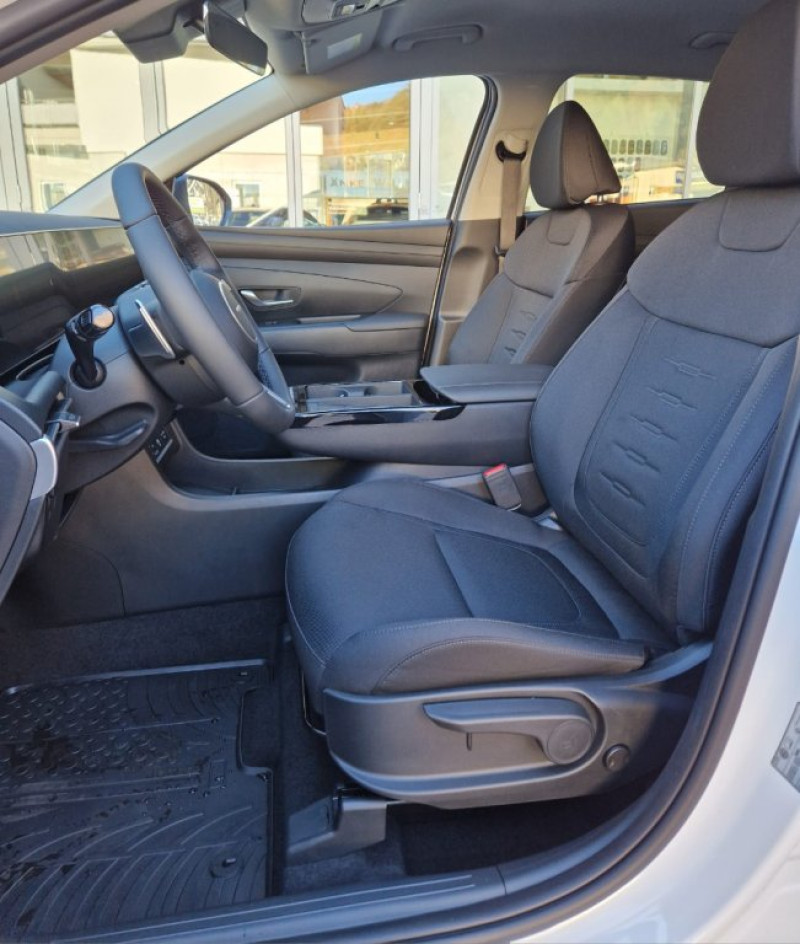 Tucson NX4 Jubile 1,6 T-GDi HEV 4WD AT t6hj2 - 6