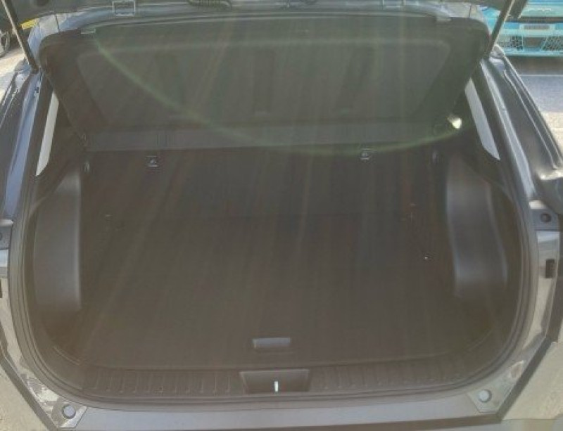 Kona (SX2) GO Plus 1.6 T-GDI 4WD DCT - 9