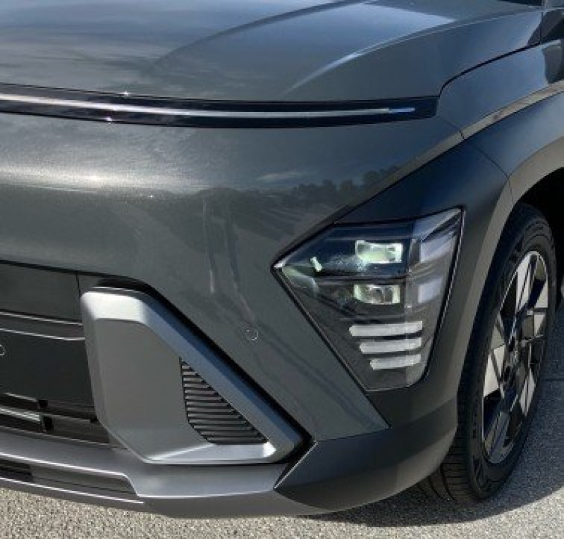 Kona (SX2) GO Plus 1.6 T-GDI 4WD DCT - 10