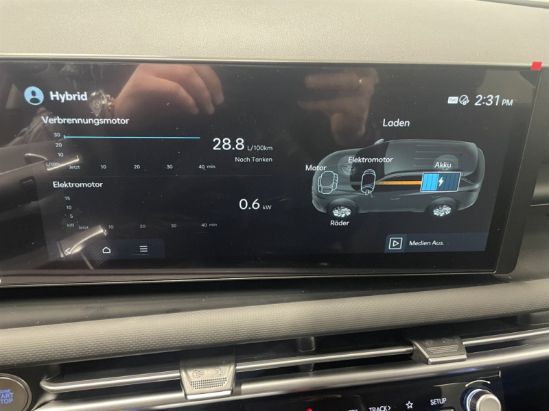 Tucson NX4 Jubile 1,6 T-GDi HEV 4WD AT t6hj2 - 9