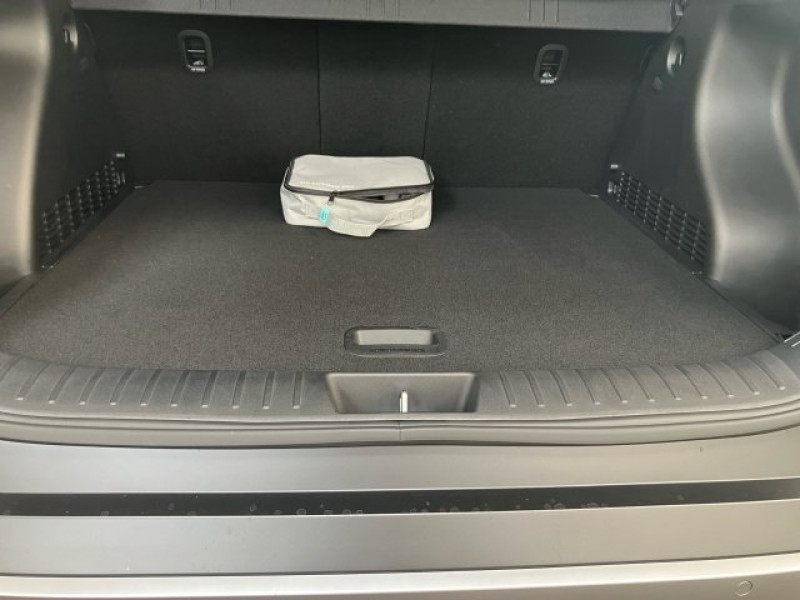 Kona (SX2) GO Plus 1.6 T-GDI 2WD DCT - 9