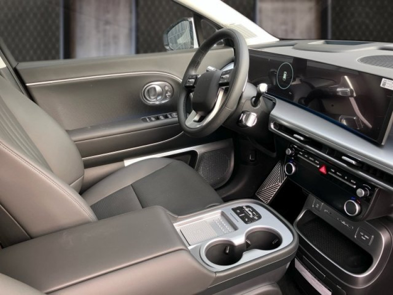 IONIQ 9 Calligraphy 110 kWh 4WD 96c71-O1/2 - 4