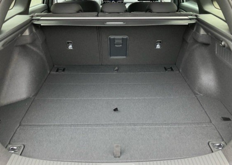 i30 Kombi - PD GO Plus 1.6 T-GDI DCT - 9