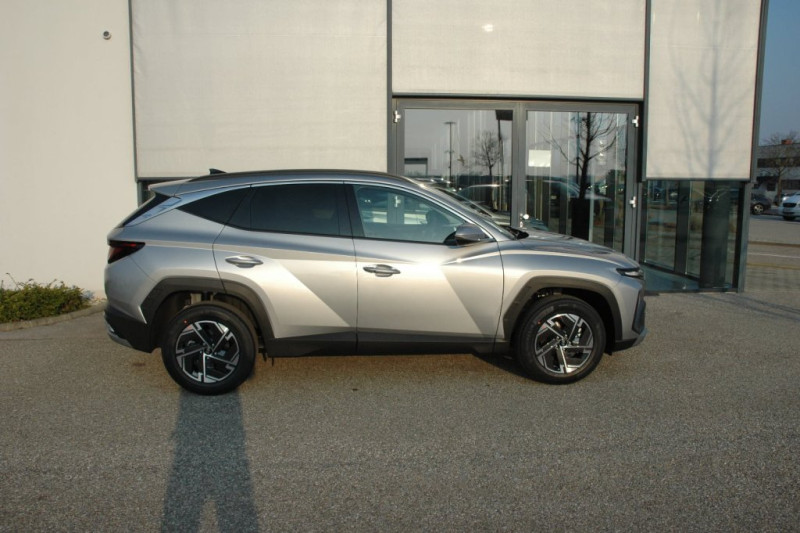 Tucson NX4 Jubile 1,6 T-GDi HEV 4WD AT t6hj2 - 0