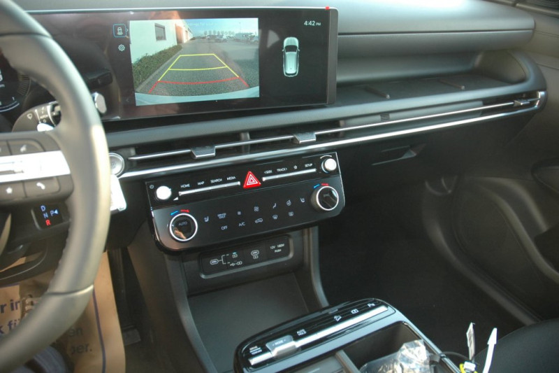 Tucson NX4 Jubile 1,6 T-GDi HEV 4WD AT t6hj2 - 13