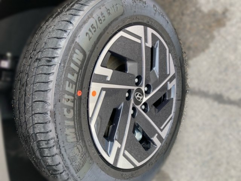 Tucson NX4 Jubile 1,6 T-GDi HEV 4WD AT - 4