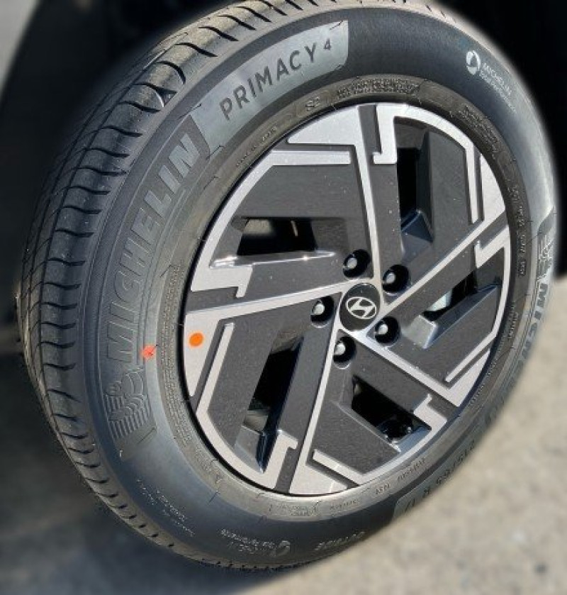 Tucson NX4 Jubile 1,6 T-GDi HEV 4WD AT - 4