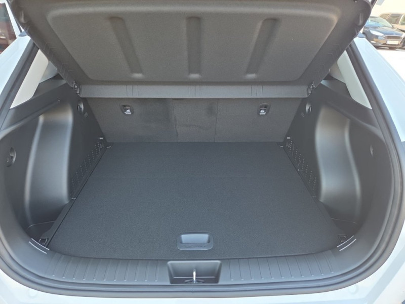 KONA EV (SX2) Smart Line 64,8 kWh k7es2-P20-O20 - 7