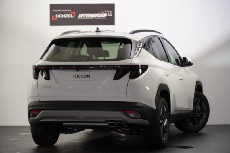 Tucson NX4 Comfort Line 1,6 T-GDi HEV 4WD AT t7hc2 - 3