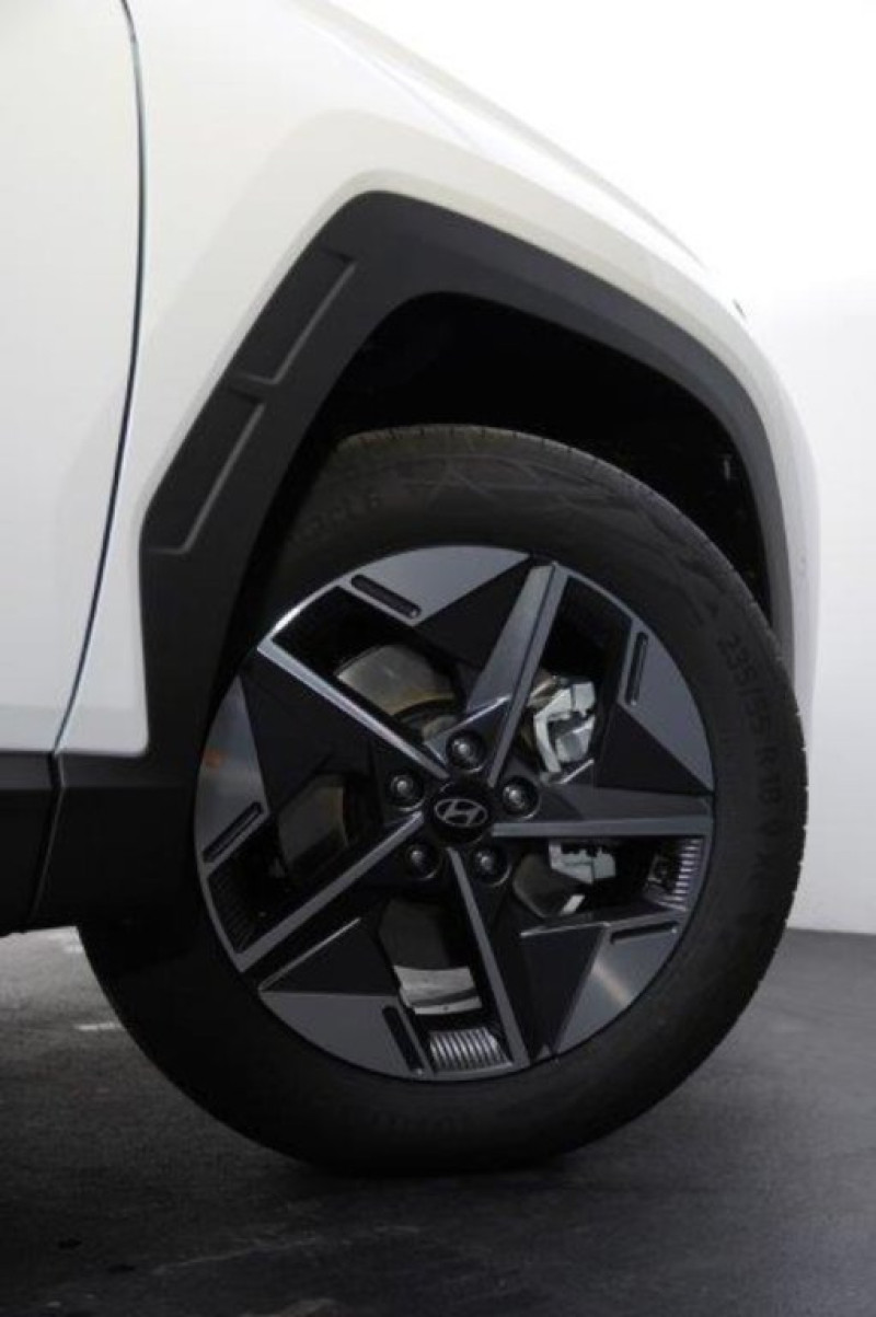 Tucson NX4 Comfort Line 1,6 T-GDi HEV 4WD AT t7hc2 - 4