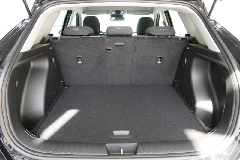 KONA EV (SX2) Smart Line 64,8 kWh k7es2-P20/21-O20 - 11